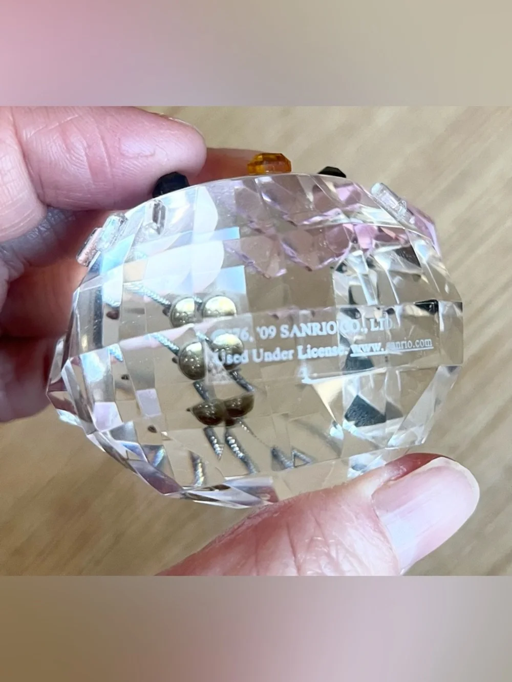 Hello Kitty 2009 Swarovski Crystal Ornament Sanrio Collectible - Picture 3 of 4